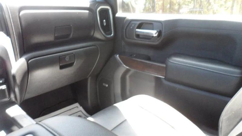 2020 GMC Sierra 1500 2WD Crew Cab Short Box SLT