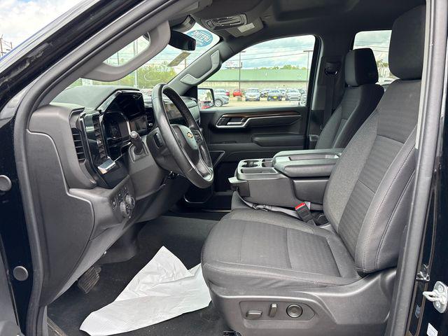 2025 Chevrolet Silverado 1500 4WD Crew Cab Short Bed LT with 2FL