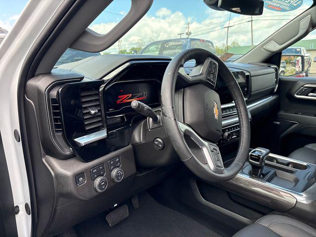2025 Chevrolet Silverado 1500 4WD Crew Cab Short Bed LTZ