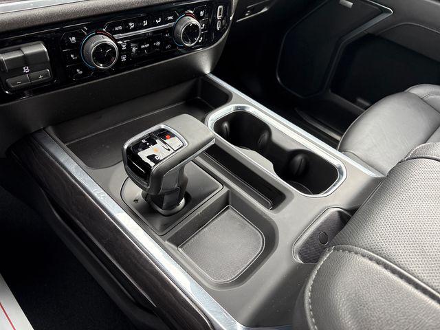 2025 Chevrolet Silverado 1500 4WD Crew Cab Short Bed LTZ