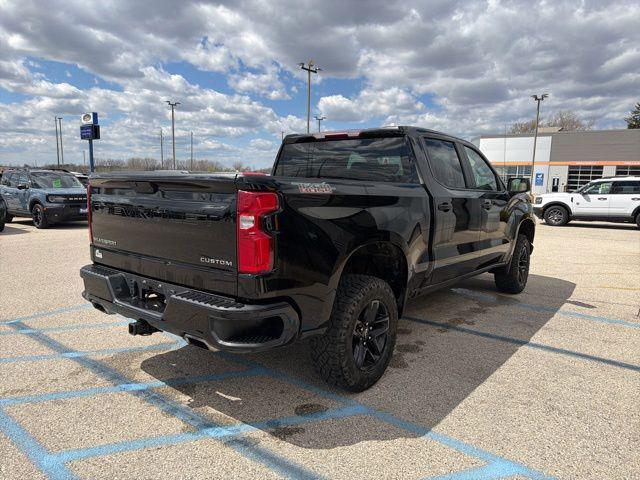 2021 Chevrolet Silverado 1500 4WD Crew Cab Short Bed Custom Trail Boss
