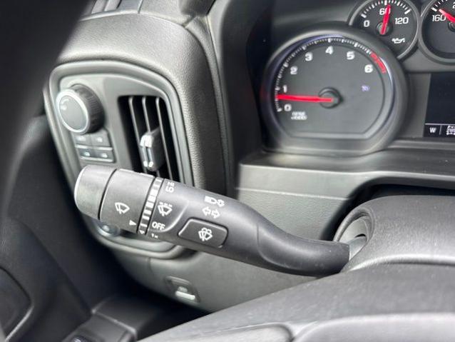 2021 Chevrolet Silverado 1500 4WD Crew Cab Short Bed Custom Trail Boss