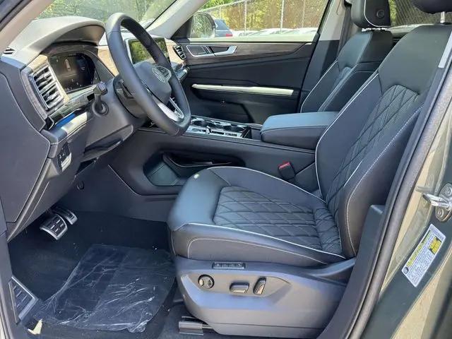 2026 Volkswagen Atlas SEL Premium R-Line