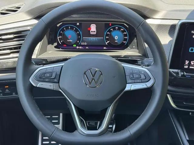 2026 Volkswagen Atlas Cross Sport SEL Premium R-Line
