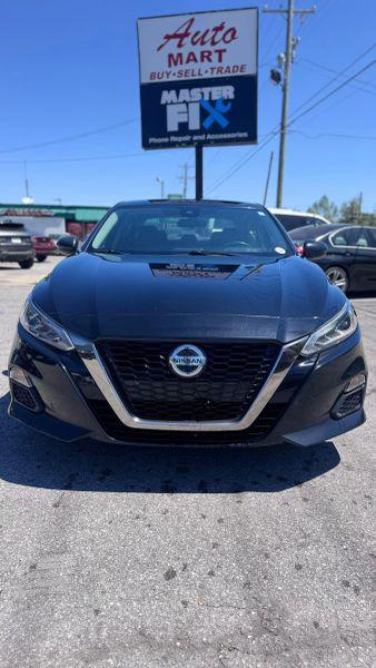 2021 Nissan Altima SR FWD