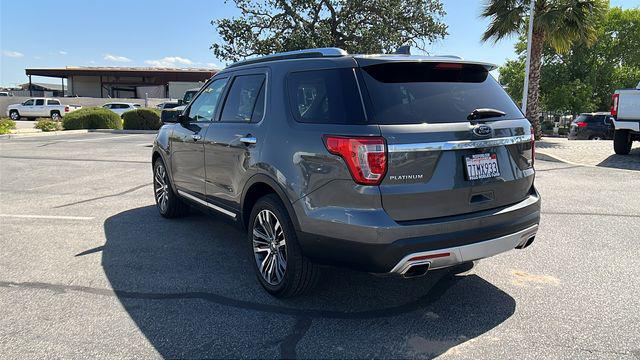 2017 Ford Explorer Platinum