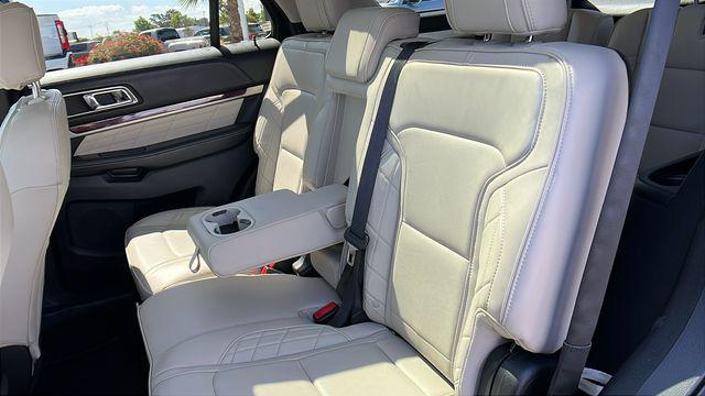 2017 Ford Explorer Platinum