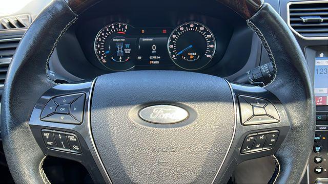 2017 Ford Explorer Platinum