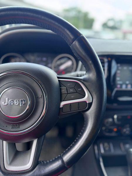 2020 Jeep Compass Altitude FWD