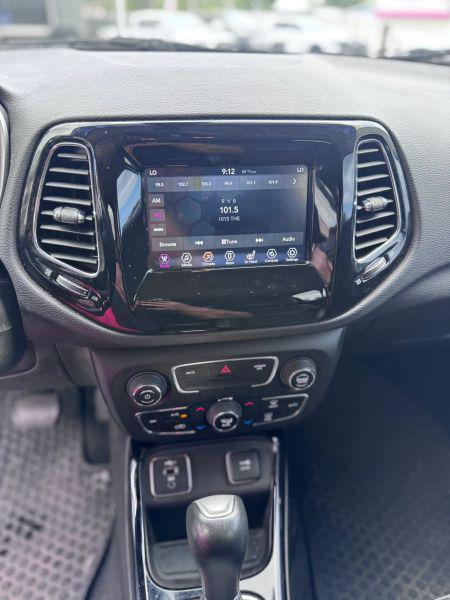 2020 Jeep Compass Altitude FWD