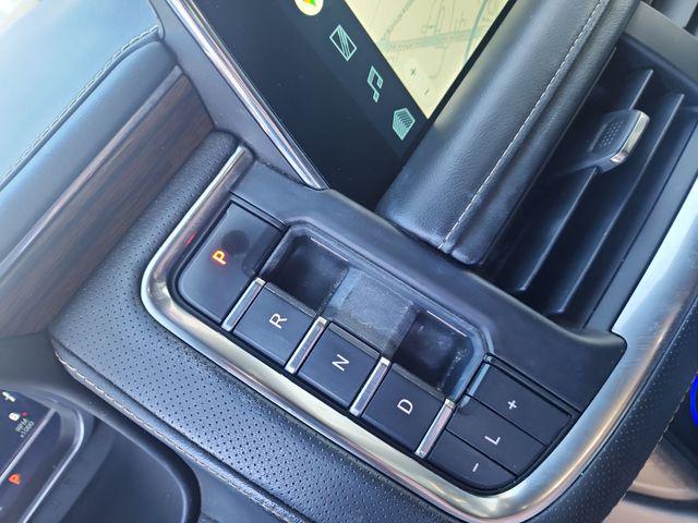 2022 Chevrolet Suburban 2WD Premier
