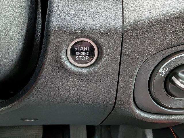 2024 Nissan Frontier Crew Cab PRO-4X 4x4