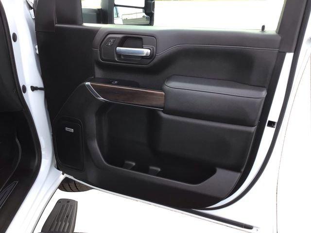 2023 GMC Sierra 2500HD 4WD Crew Cab Standard Bed SLT
