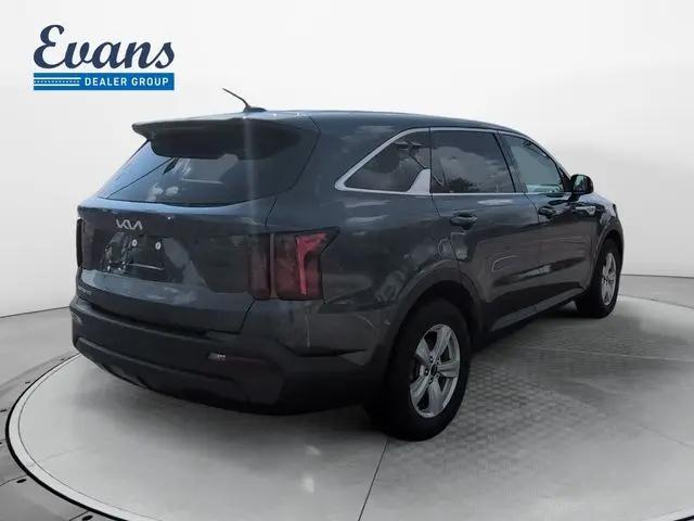 2023 Kia Sorento LX