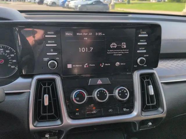 2023 Kia Sorento LX