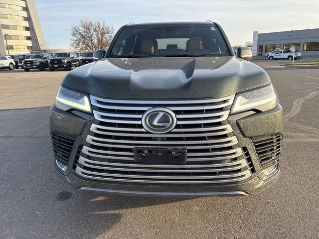 2023 Lexus LX Luxury
