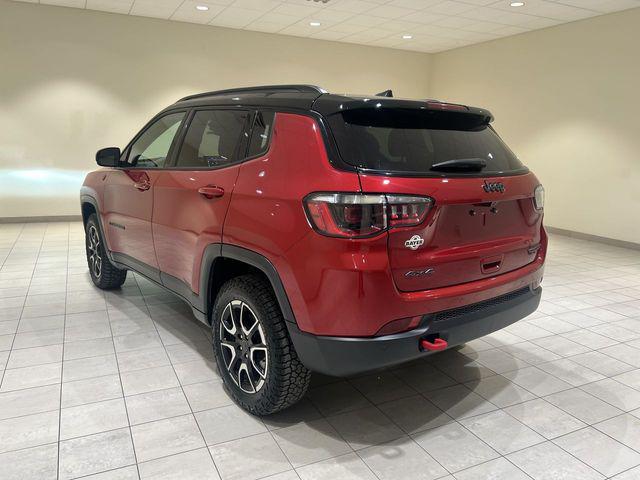 2025 Jeep Compass Trailhawk 4x4
