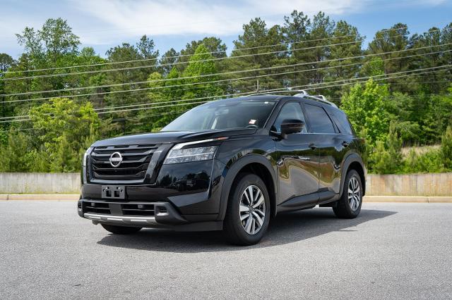 2024 Nissan Pathfinder SL FWD