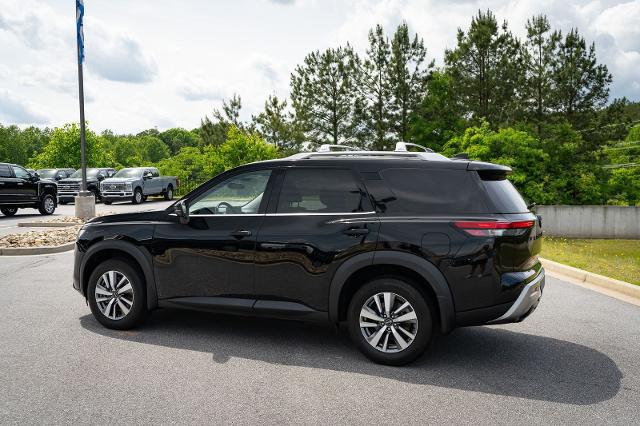 2024 Nissan Pathfinder SL FWD