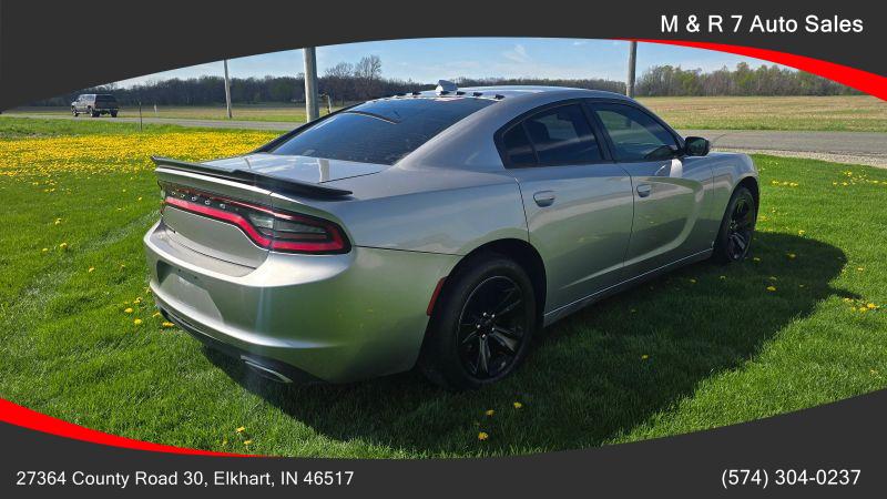2015 Dodge Charger SXT