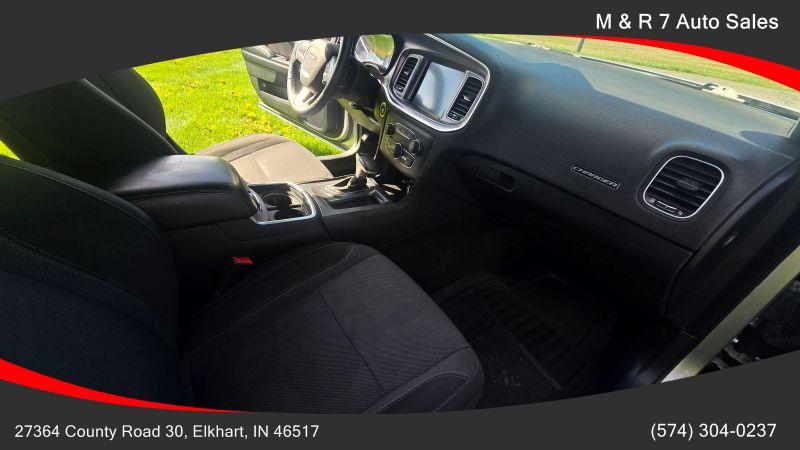 2015 Dodge Charger SXT