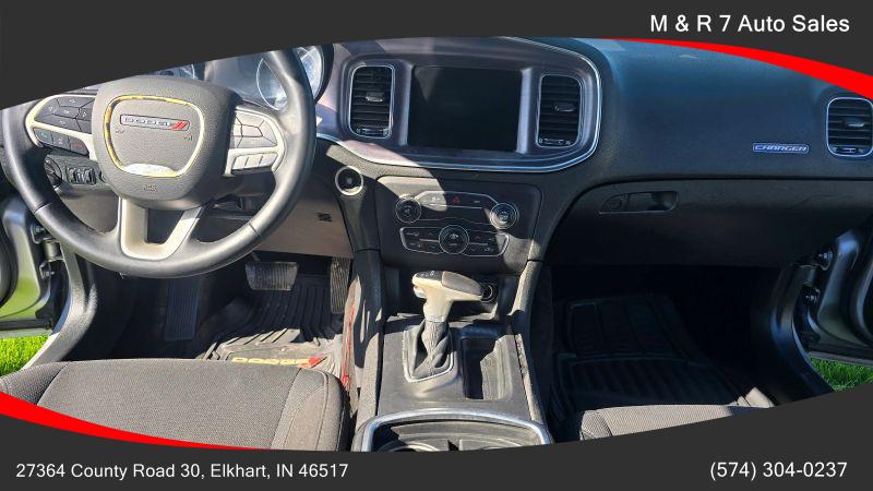 2015 Dodge Charger SXT
