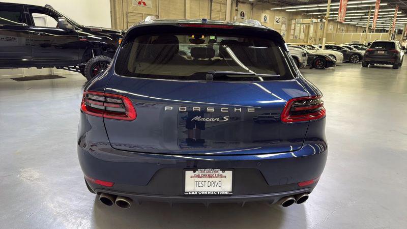 2016 Porsche Macan S