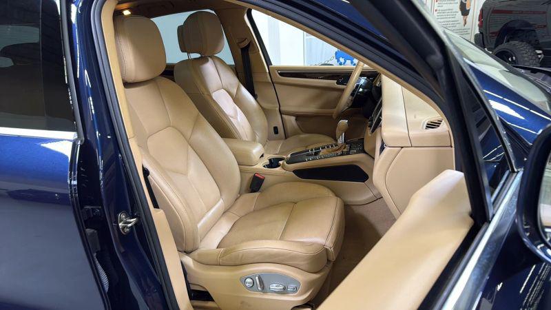 2016 Porsche Macan S