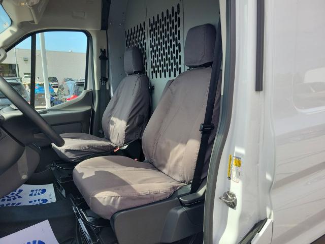 2023 Ford Transit Cargo Van BASE