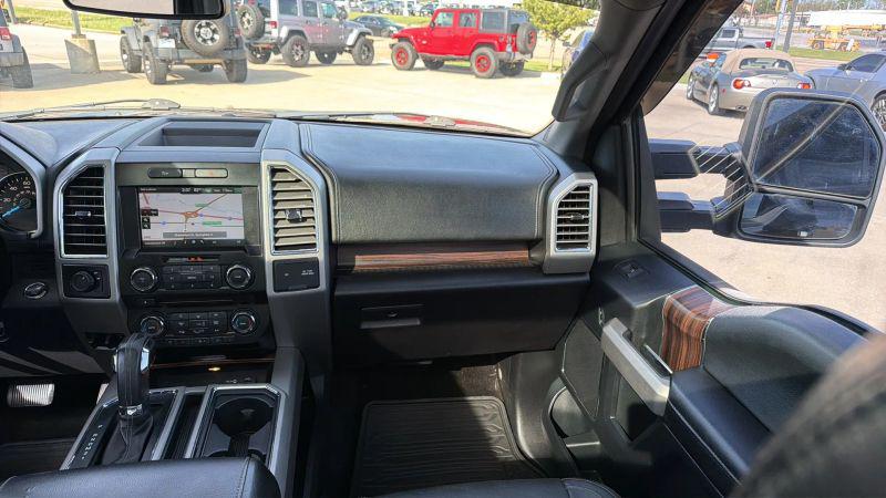 2015 Ford F-150 LARIAT