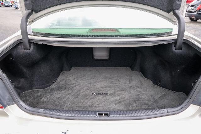 2005 Lexus ES 330 Base