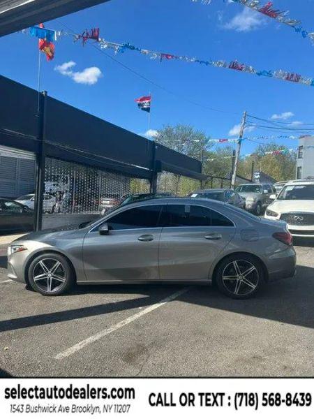 2019 Mercedes-Benz A 220 4MATIC