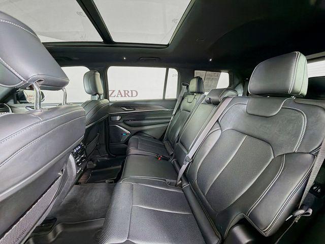 2022 Jeep Grand Cherokee L Overland 4x4