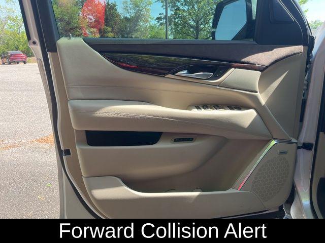 2016 Cadillac Escalade ESV Luxury Collection