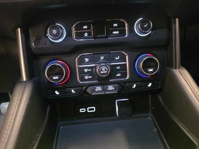 2024 Chevrolet Suburban 4WD LT