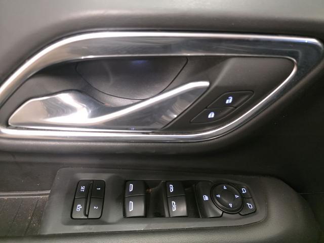 2024 Chevrolet Suburban 4WD LT