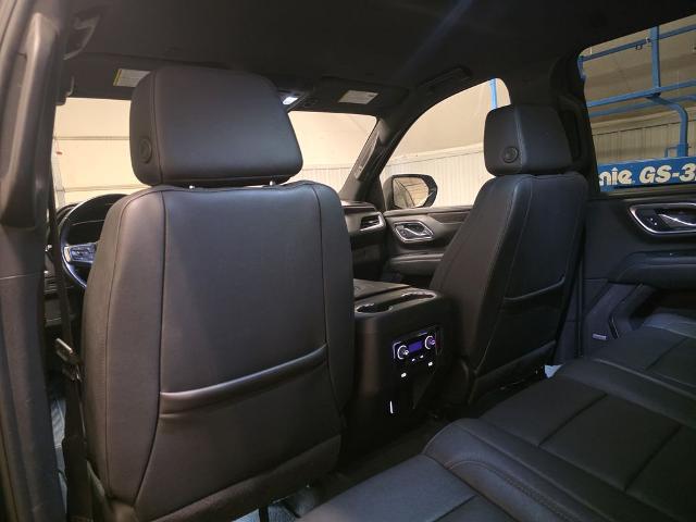 2024 Chevrolet Suburban 4WD LT