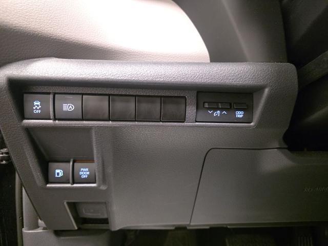 2024 Toyota Sienna XLE 7 Passenger