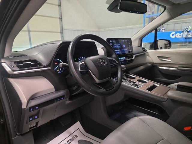 2024 Toyota Sienna XLE 7 Passenger