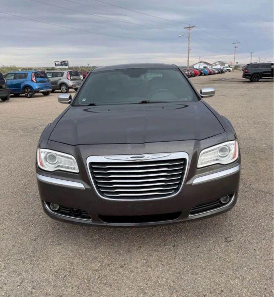 2014 Chrysler 300 AWD
