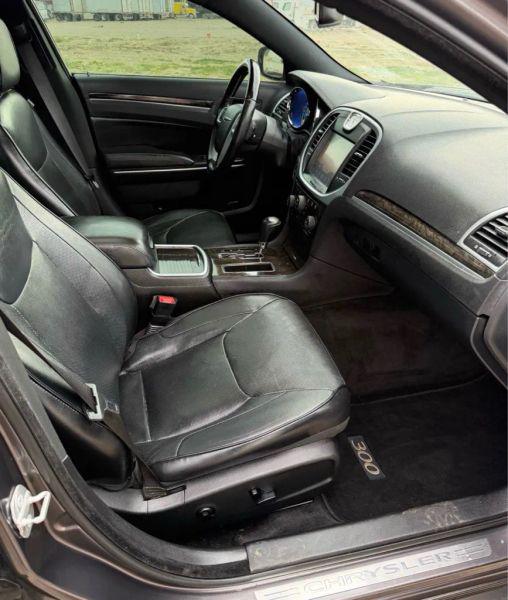 2014 Chrysler 300 AWD