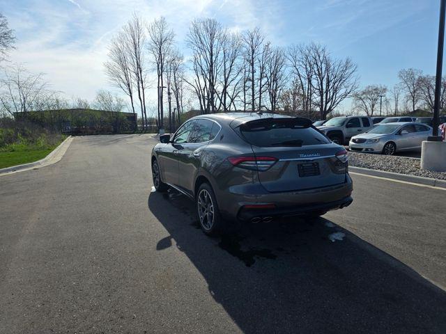 2023 Maserati Levante Modena