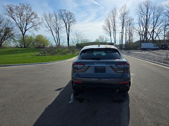 2023 Maserati Levante Modena