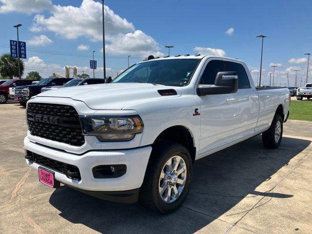 2024 Ram 3500 Big Horn Crew Cab 4x4 8' Box