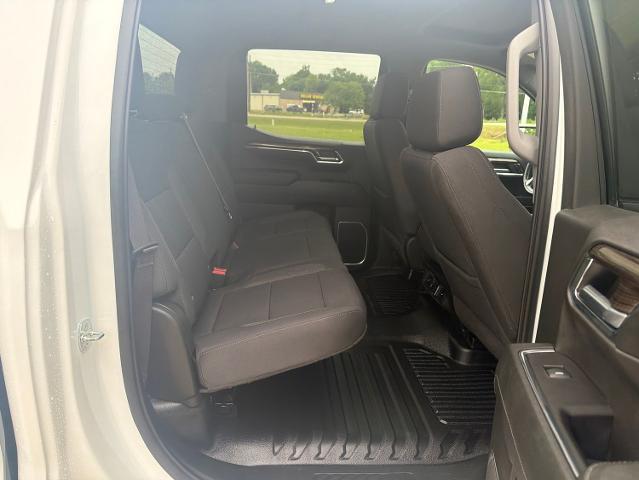 2023 Chevrolet Silverado 1500 4WD Crew Cab Standard Bed LT