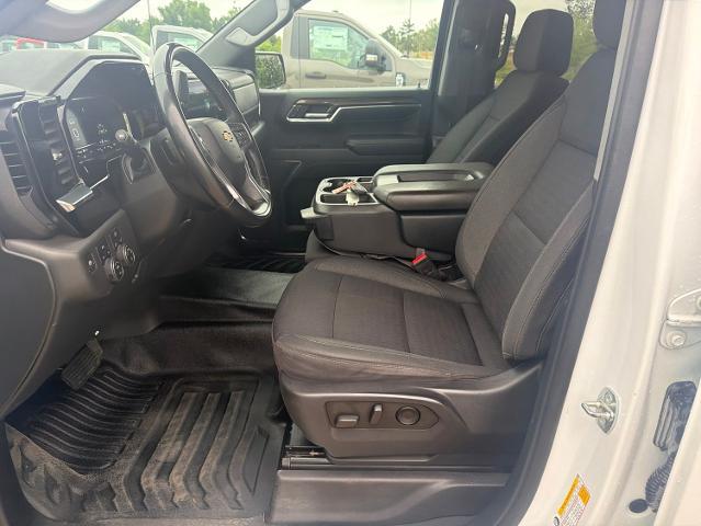 2023 Chevrolet Silverado 1500 4WD Crew Cab Standard Bed LT