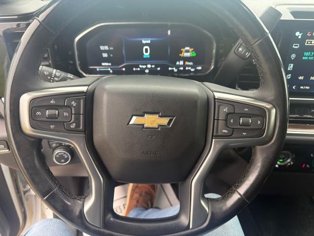 2023 Chevrolet Silverado 1500 4WD Crew Cab Standard Bed LT