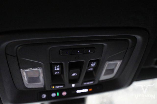 2023 Chevrolet Silverado 3500HD 4WD Crew Cab Long Bed High Country