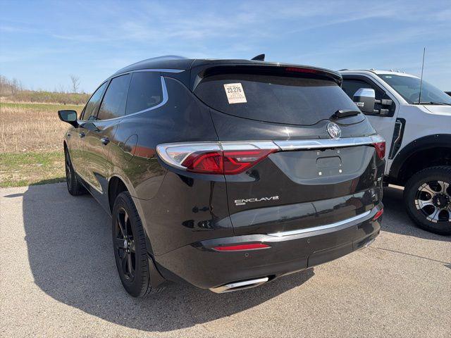 2023 Buick Enclave Essence AWD