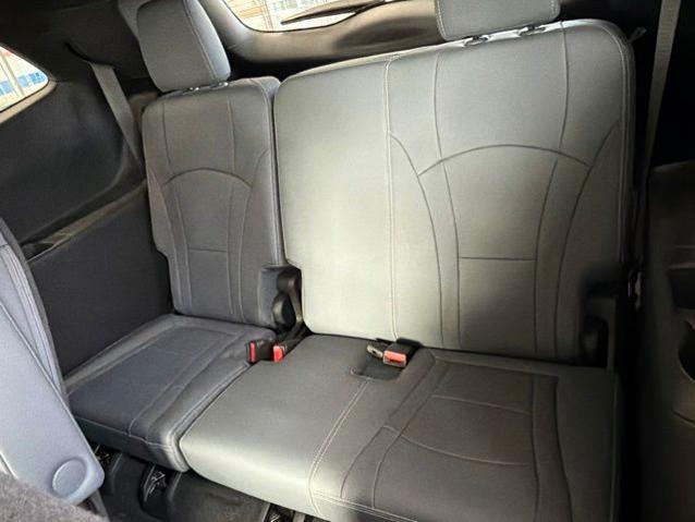 2023 Buick Enclave Essence AWD